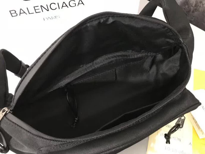 BALENCIAG巴黎世家 頂級原版品質 進口南韓布 胸包 腰包 男女同款 449932  BL1315